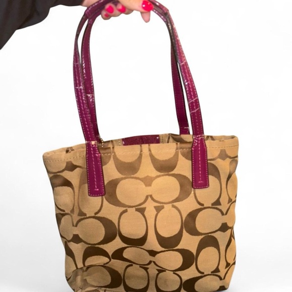 Coach Signature Canvas Tote with Berry Pink Leather Handles - Picture 3 of 3